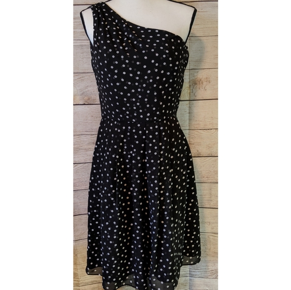 White House Black Market Dresses & Skirts - White House Black Market Dress